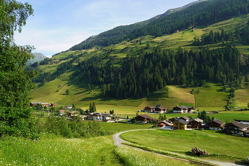 File:Prantersiedlung, Villgratental, Osttirol.jpg
