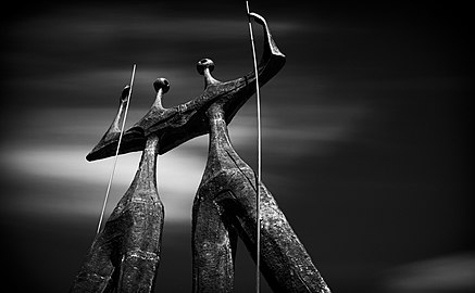 Sculpture "The Candangos" in Brasília. Photographer: Williansaldanha