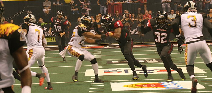 The Kiss playing the Orlando Predators in 2015