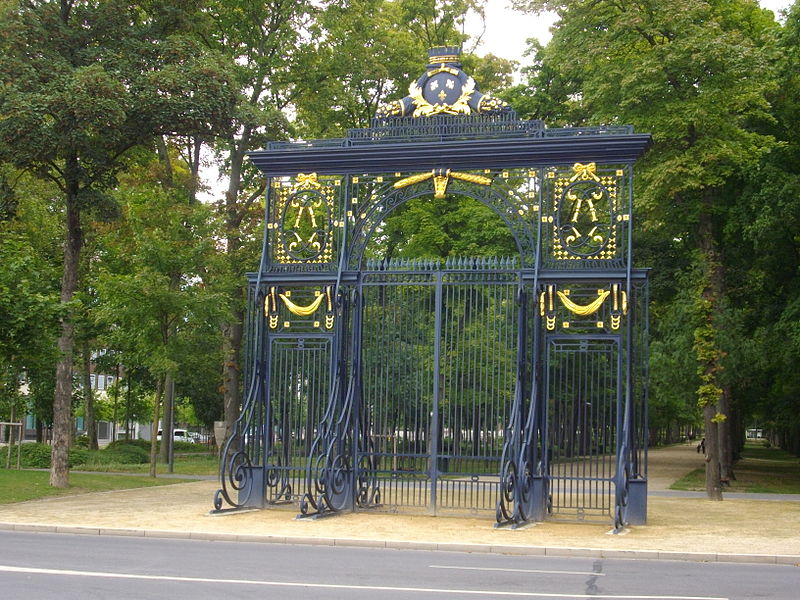 File:Reims - Grille des Basses-Promenades (2).JPG