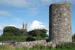 Round Tower and church at Drumcliffe, Sligo.JPG
