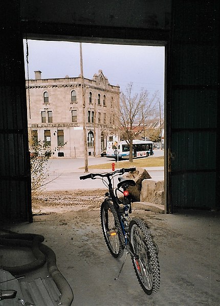 File:Rue De Conde, Montreal.jpg