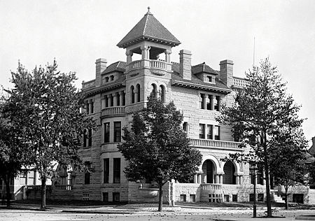 Schneider mansion.jpg