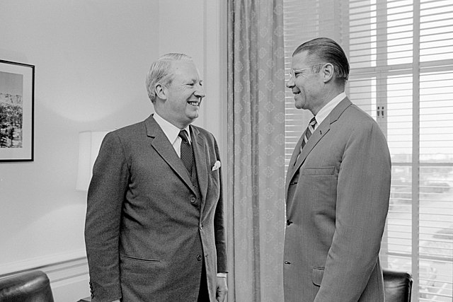 Heath at the Pentagon with US defense secretary Robert McNamara in 1966