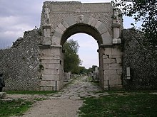 Porta Bojano di Saepinum