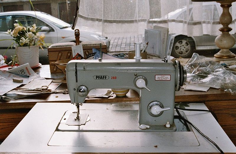 File:Sewingmachine.jpg