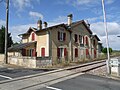 Français : Ancienne gare de St-Même-les-Carrières, Charente, France