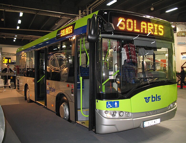 File:Solaris Alpino 8,9 LE.jpg