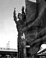 Socha Jurije Gagarina před sovětským pavilonem