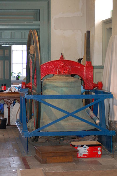 File:St Leonards Bell.JPG