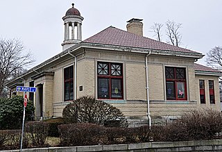 Stoneham Public Library library