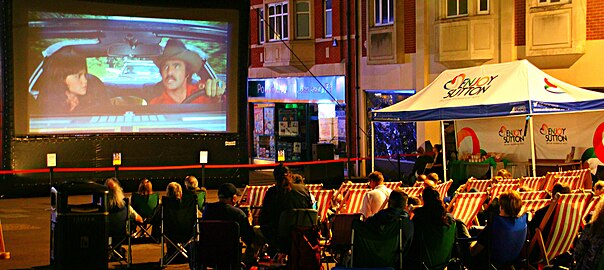 Sunset Cinema, Sutton (Surrey), Greater London.jpg