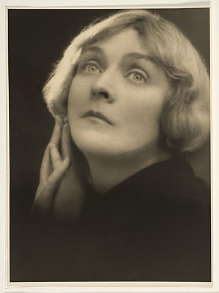 <span class="mw-page-title-main">Sybil Thorndike</span> English actress (1882–1976)