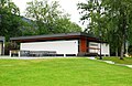 Hauptgebäude des Olaf-Gulbransson-Museums in Tegernsee, Landkreis Miesbach, Regierungsbezirk Oberbayern, Bayern. Errichtet in den Jahren 1964-1966 nach Plänen des Architekten Sep Ruf (1908-1982) für die Werke des in Tegernsee verstorbenen Illustrators Olaf Leonhard Gulbransson (1873-1958).