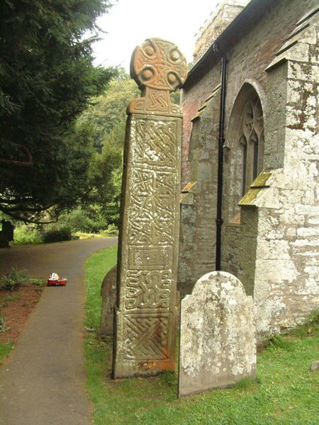 File:The Great Cross at Nanhyfer - geograph.org.uk - 404124.jpg