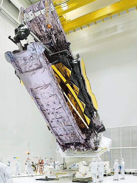 Fájl:The James Webb Space Telescope in the Cleanroom at the Launch Site (51602734722).jpg