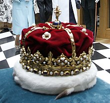 Close-up of the Crown of Scotland The Queen at the Scottish Parliament - crop.jpg