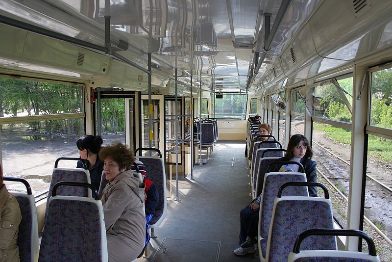 File:Tomsk tram 322 20070519.jpg