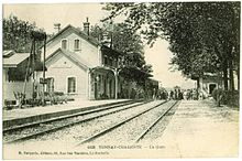 Het passagiersgebouw rond 1900
