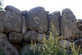 Torralba d’en Salord, Zyklopenmauer