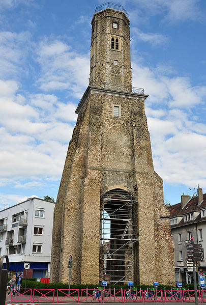 File:Tour du Guet, Calais.jpg