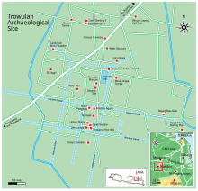 The map of Trowulan, the Bubat square suggested was located in the northern parts of the city Trowulan Archaeological Site.svg