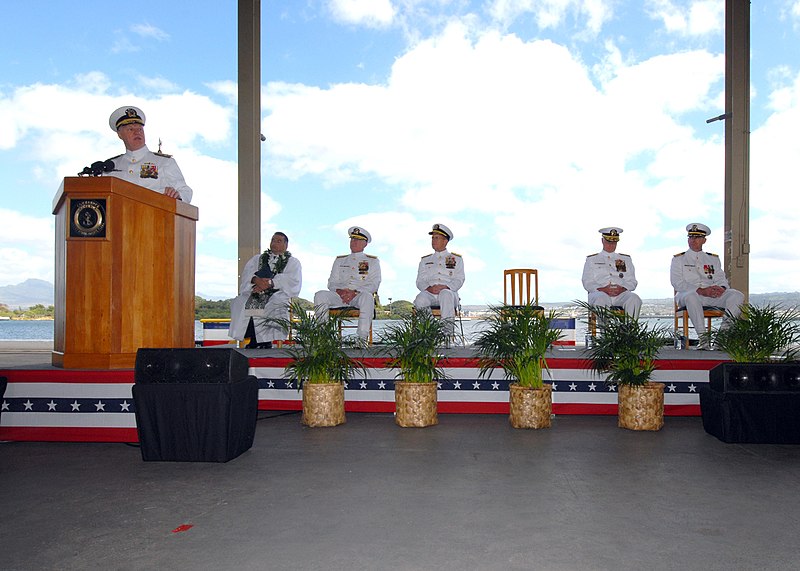 File:US Navy 070508-N-4965F-014 Commander, U.S. Pacific Fleet, Adm. Gary Roughead, delivers his remarks during a change of command ceremony.jpg