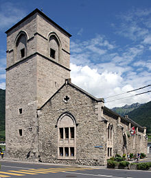 L'Hôtel de Ville occupe l'ancienne chapelle de l'hôpital.