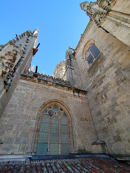 File:Visita a las torres de la Catedral de Salamanca en octubre de 2022 73.jpg