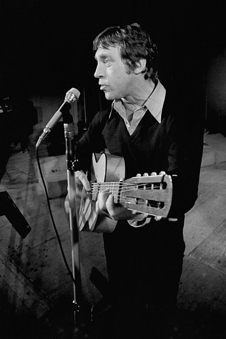 ไฟล์:Vladimir Vysotsky.jpg