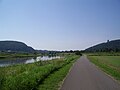 Weserradweg cycleroute uptream between en:Minden city center and en:Porta Westfalica