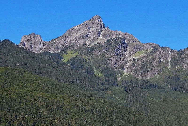 File:White Chuck Mountain.jpg