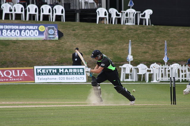 Chris Schofield being bowled by a yorker