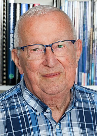 <span class="mw-page-title-main">Wil Tirion</span> Dutch uranographer (born 1943)