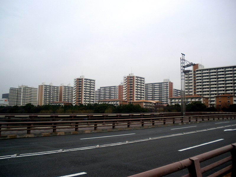 File:Yashio park town shinagawa.JPG