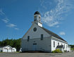 Église de Saint-Jean-Baptiste-de-Restigouche. Il faudrait vraisemblablement un recadrage et enlever les reflets.