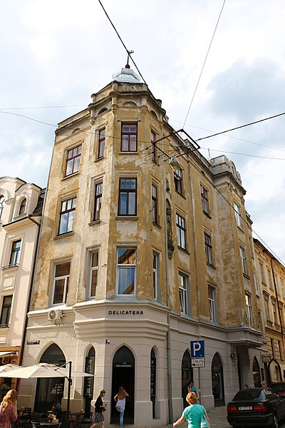 File:Львів, Друкарська 11, житловий будинок.jpg