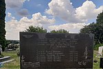 Могила сім'ї Літвякова, село Чотирбоки, кладовище.jpg