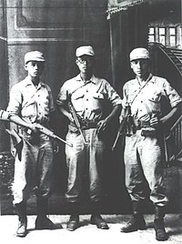 光复军战士，穿着美式野战服。鲁能瑞、金俊熙、张俊河(1945年8月)