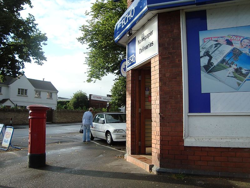 File:... recently this was Leckhampton post office ... convenience store, Cheltenham. (2633446423) (2).jpg