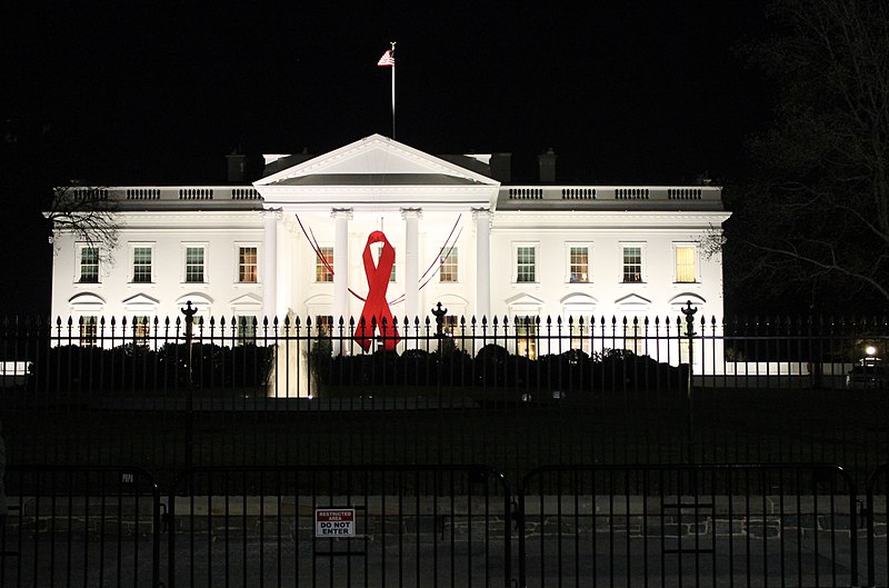 File:16a.RedRibbon.WAD.WhiteHouse.WDC.30November2014 (15733686999).jpg