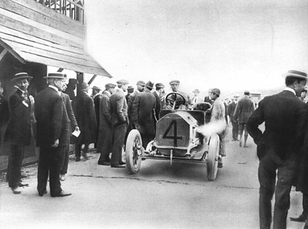 Ernesto Ceirano wins the 1911 Targa Florio in a Scat 22/32.