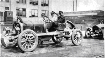 Луи шевроле. Луи Шевроле 1911. Дженерал Моторс 1900. Buick 1900. Шевроле 1900.