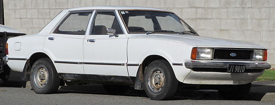 1979 Ford Cortina 2.0L Saloon (8921496891).jpg