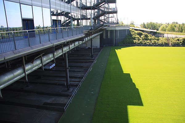 An exterior view of the slide out pitch, underneath the southern wing