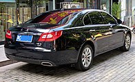 Pre-facelift Hongqi H7, rear view