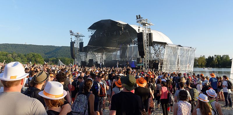 File:2016-07-01 20-28-17 eurockeenes.jpg