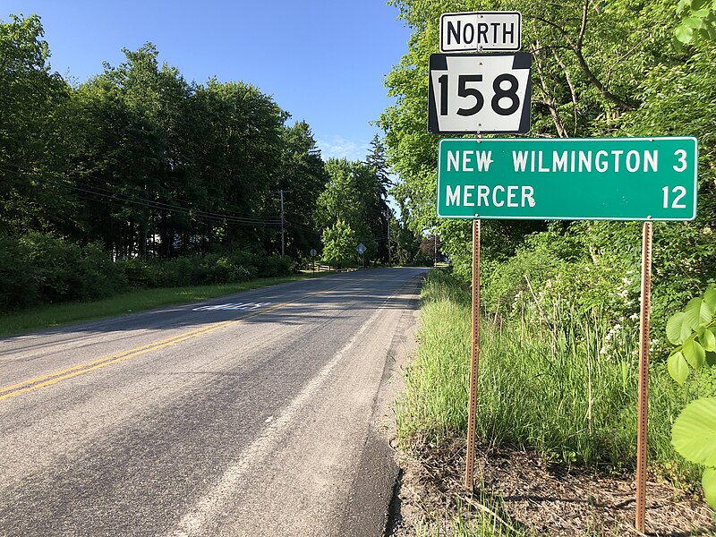 File:2022-06-05 18 18 40 View north along Pennsylvania State Route 158 at Pennsylvania State Route 18 in Wilmington Township, Lawrence County, Pennsylvania.jpg