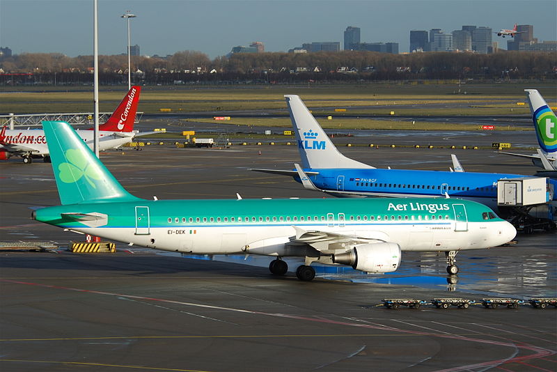 File:Aer Lingus Airbus A320; EI-DEK@AMS;09.12.2010 590ee (5257387236).jpg