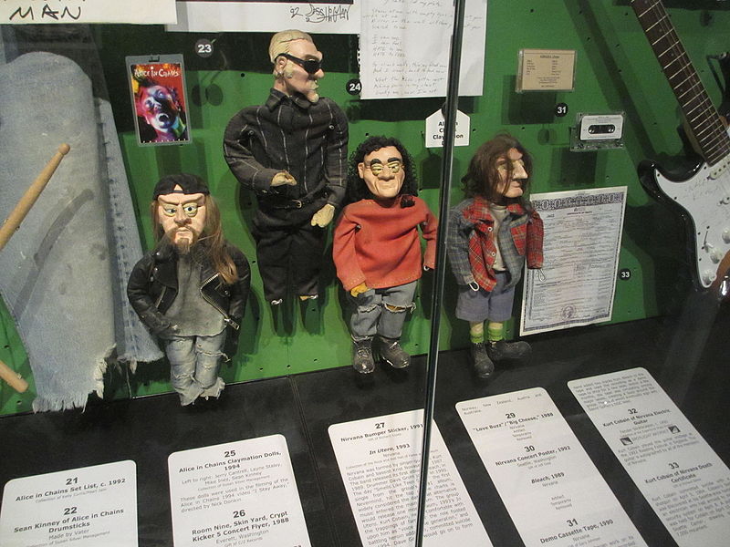 File:Alice in Chains dolls.jpg